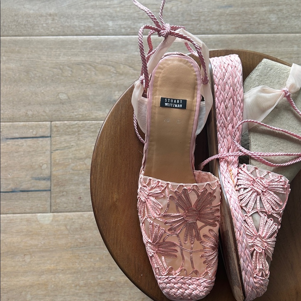Stuart Weitzman Elegant Pink Floral Women's Shoes - Picture 6 of 7